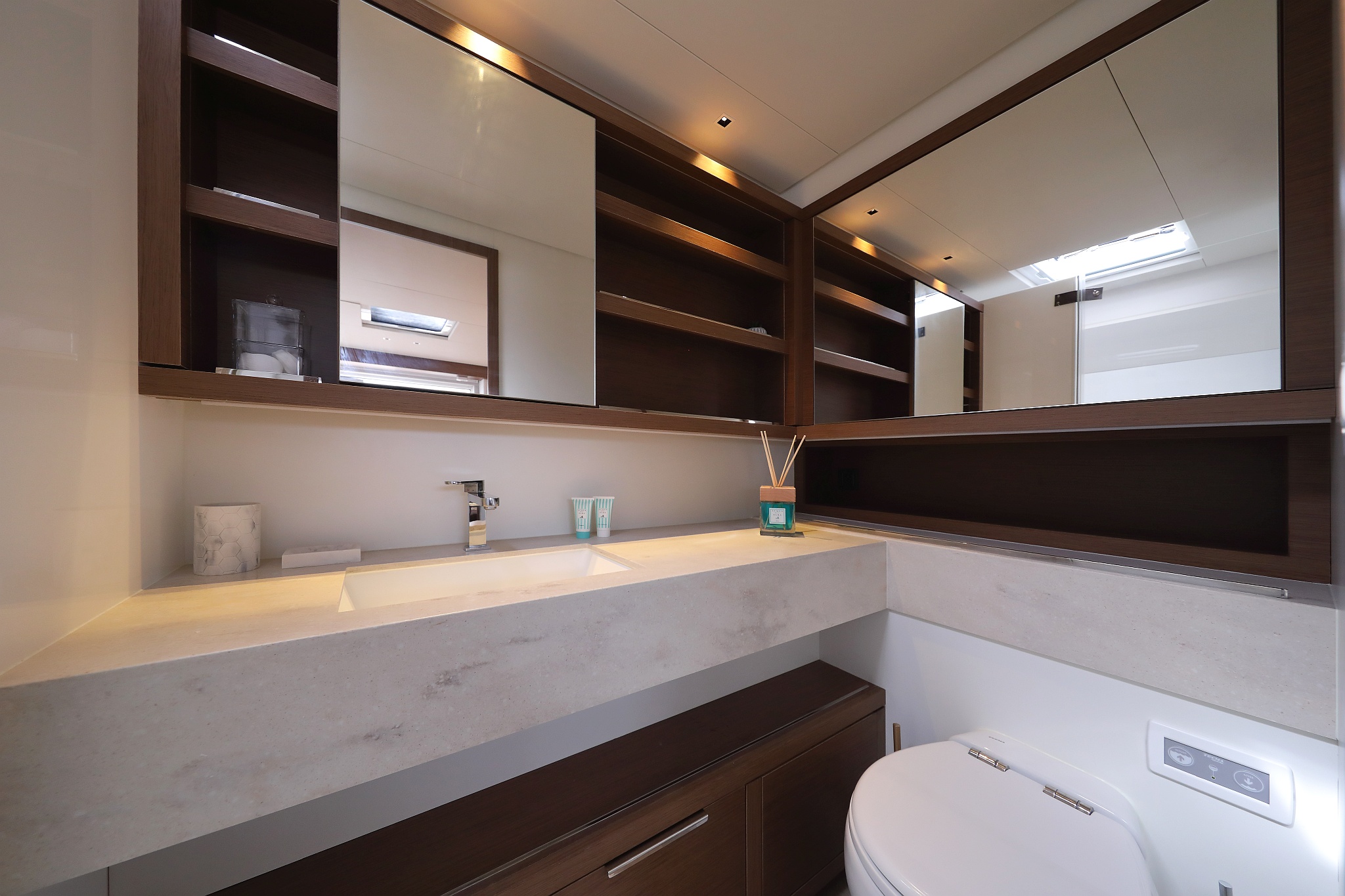 Photo #15 - Lagoon Sixty 7 (MASTERMIND) in Split - 10768