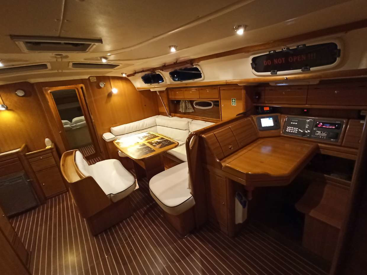 Photo #9 - Bavaria 46 Cruiser (Lila) en Zakynthos - 20778
