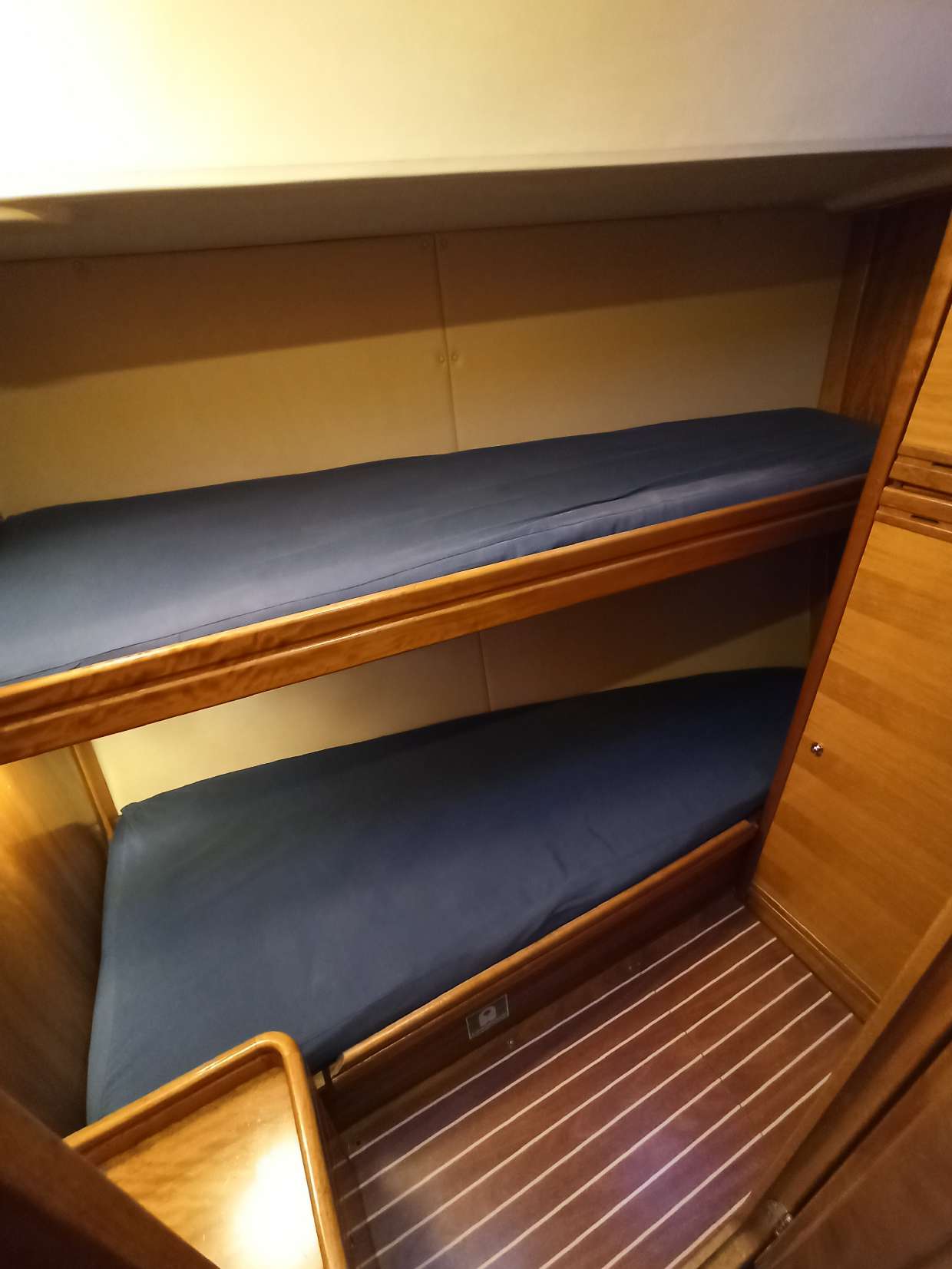 Photo #14 - Bavaria 46 Cruiser (Lila) en Zakynthos - 20778
