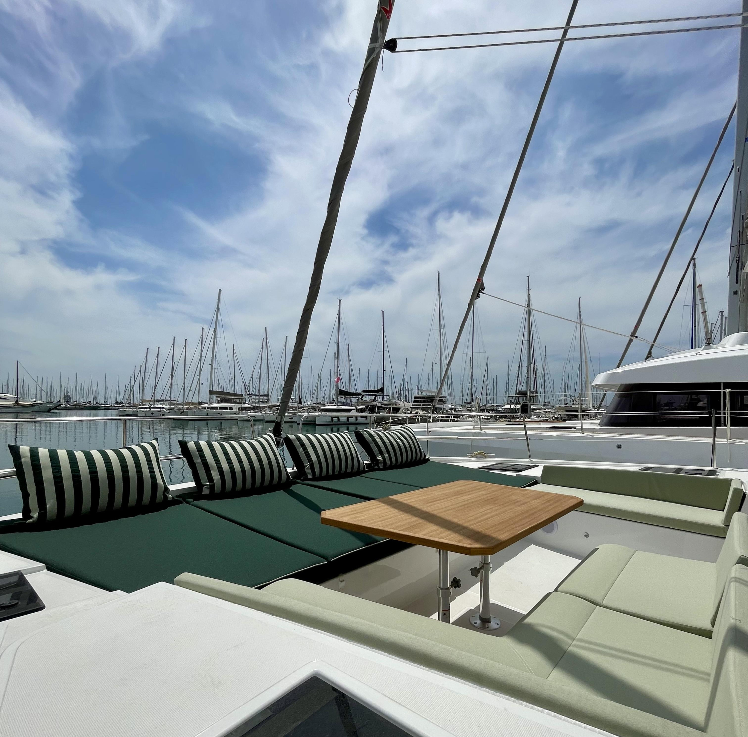Photo #8 - Bali 4.6 (Romar VI) in Athen - 22150