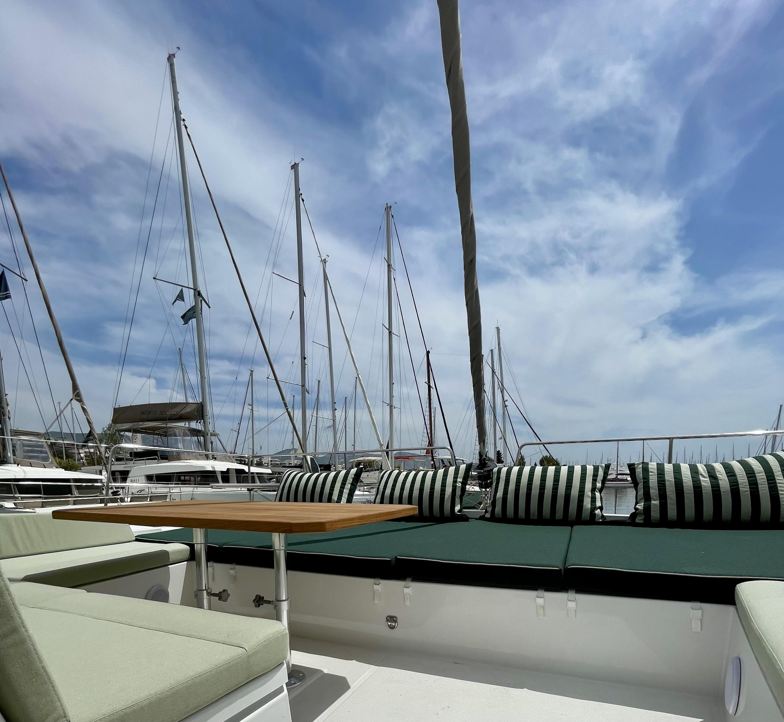Photo #12 - Bali 4.6 (Romar VI) in Athen - 22150