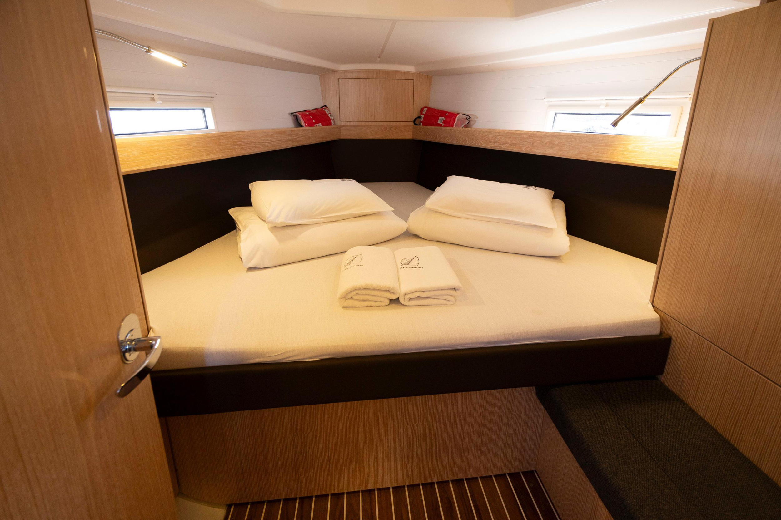 Photo #17 - Bavaria Cruiser 37 Style (FORTUNATA) in Zara - 18356