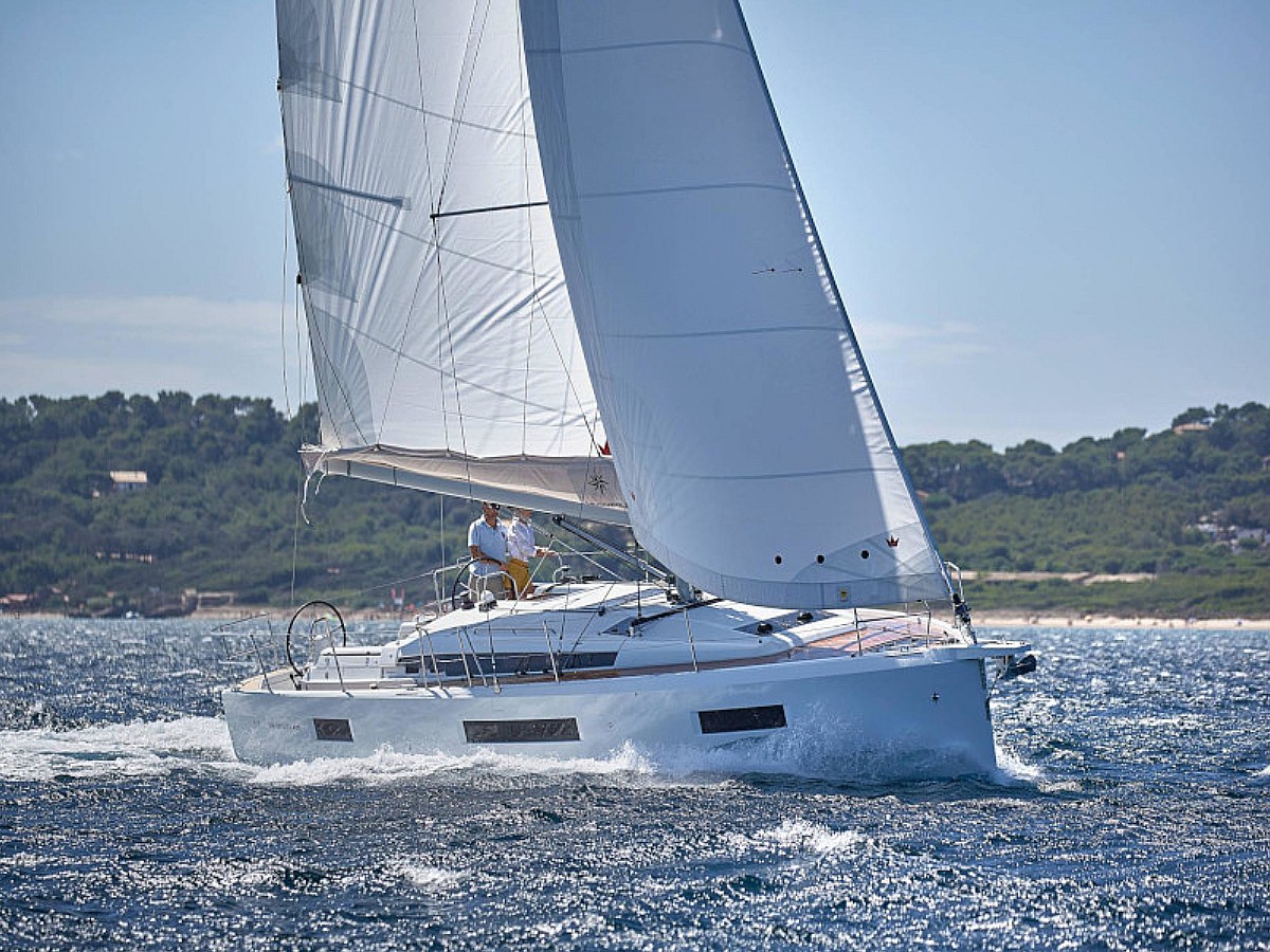Photo #2 - Sun Odyssey 440 (Navillera) en Volos - 20806