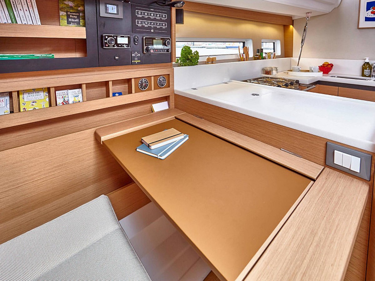 Photo #3 - Sun Odyssey 440 (Navillera) en Volos - 20806