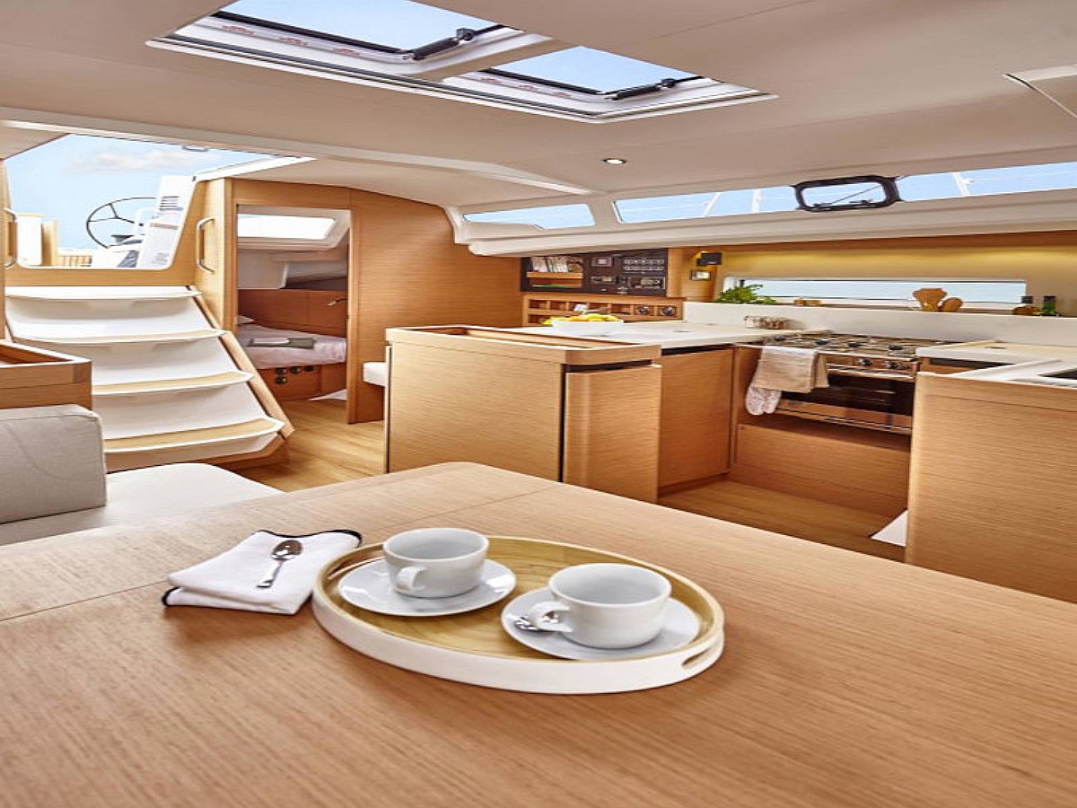 Photo #6 - Sun Odyssey 440 (Navillera) en Volos - 20806