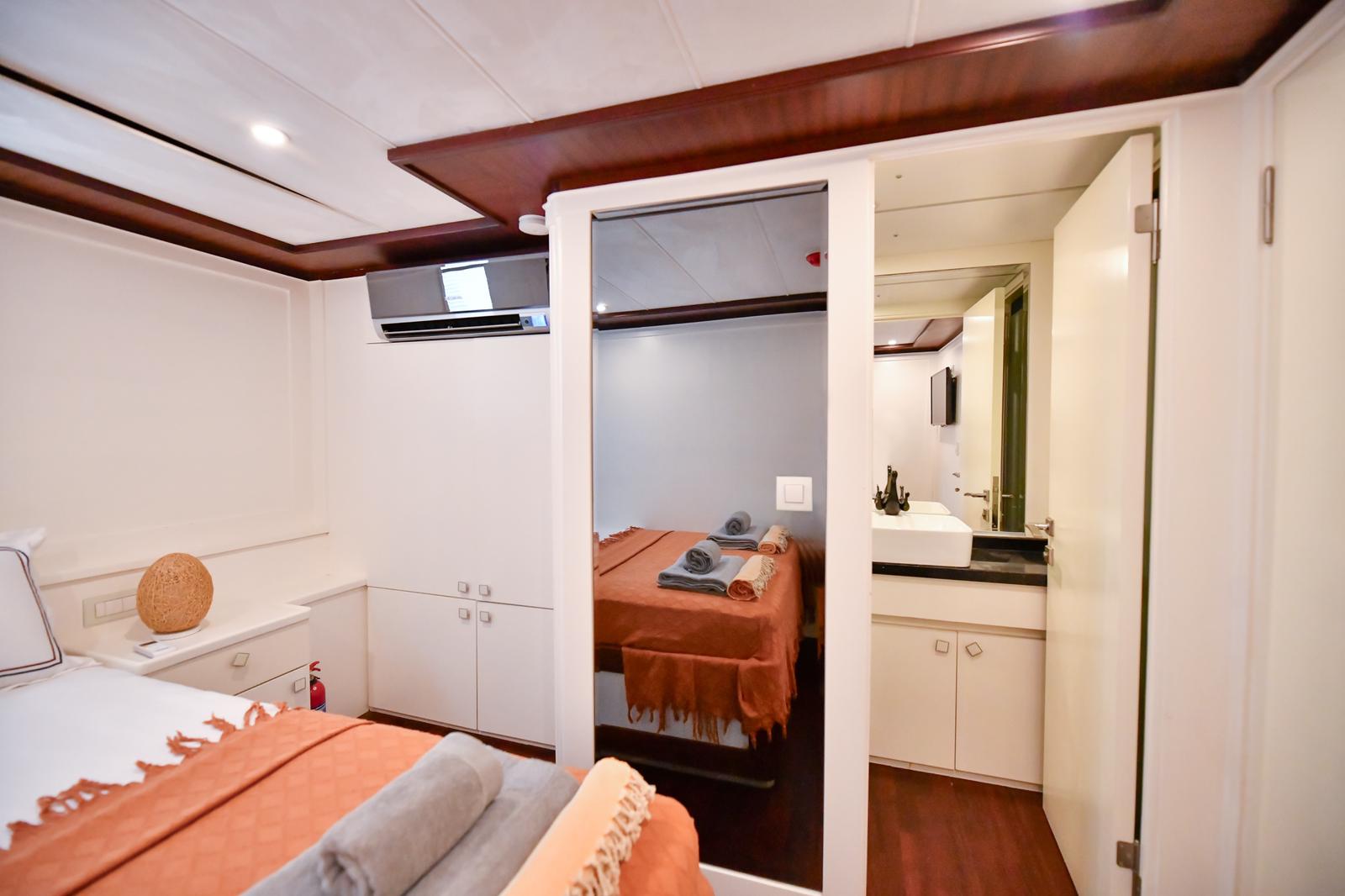 Photo #13 - Custom built Motoryacht (Ruzanna 1) in Fethiye - 20826