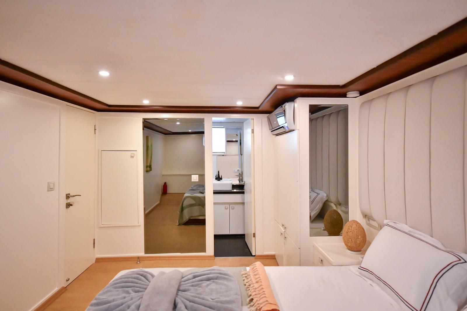 Photo #5 - Custom built Motoryacht (Ruzanna 1) in Fethiye - 20826