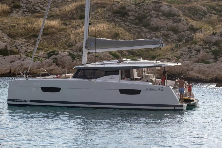 Fountaine Pajot Astréa 42 (Sirius 1)  - 26