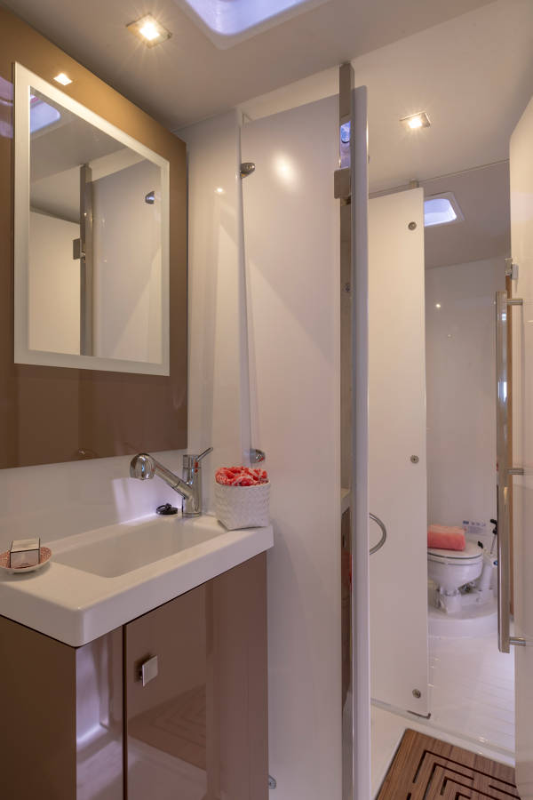 Photo #17 - Fountaine Pajot Astréa 42 (Sirius 1) in Marmaris - 20824