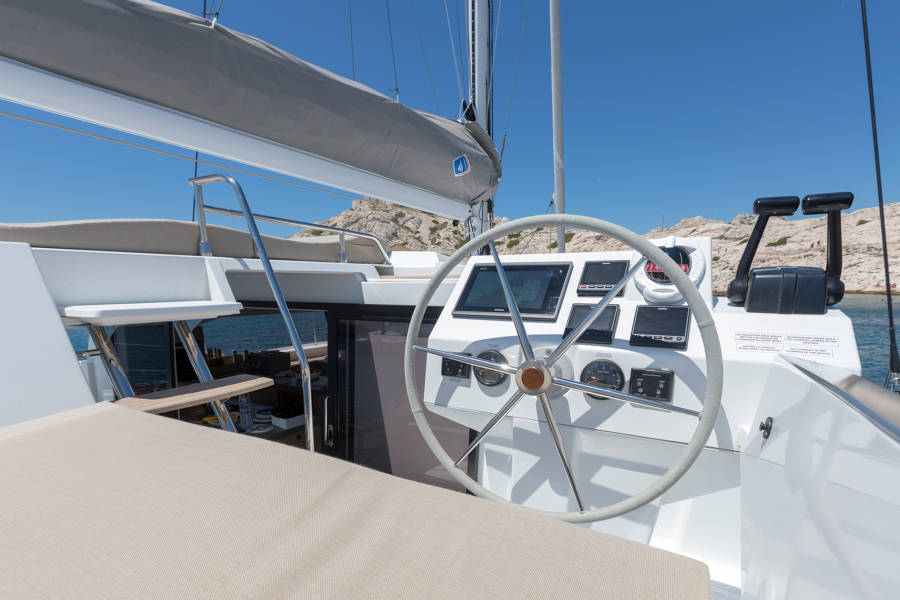 Photo #22 - Fountaine Pajot Astréa 42 (Sirius 1) in Marmaris - 20824