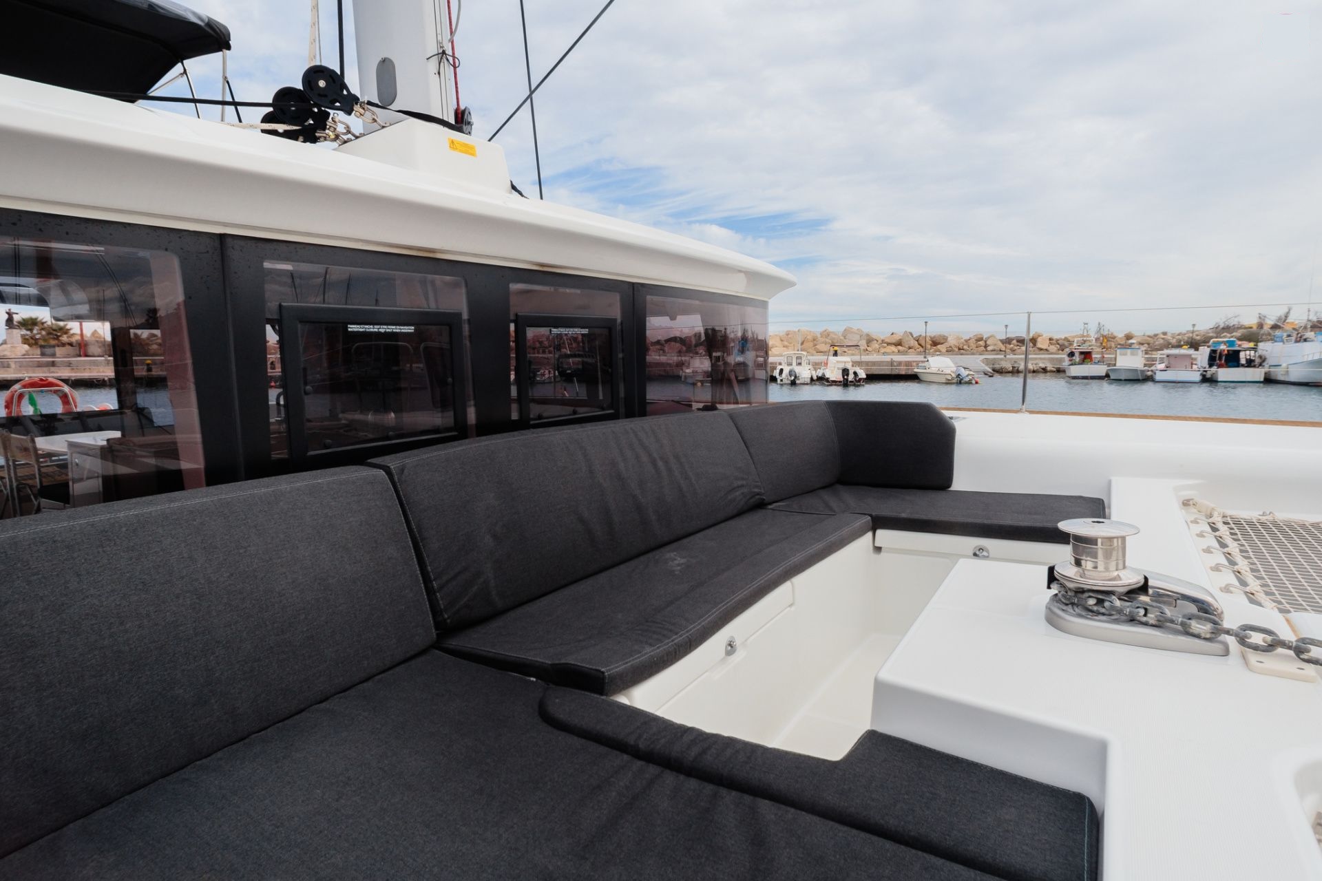 Photo #10 - Lagoon 450 Fly (CARMELA) in Sant Antoni de Portmany - 23639