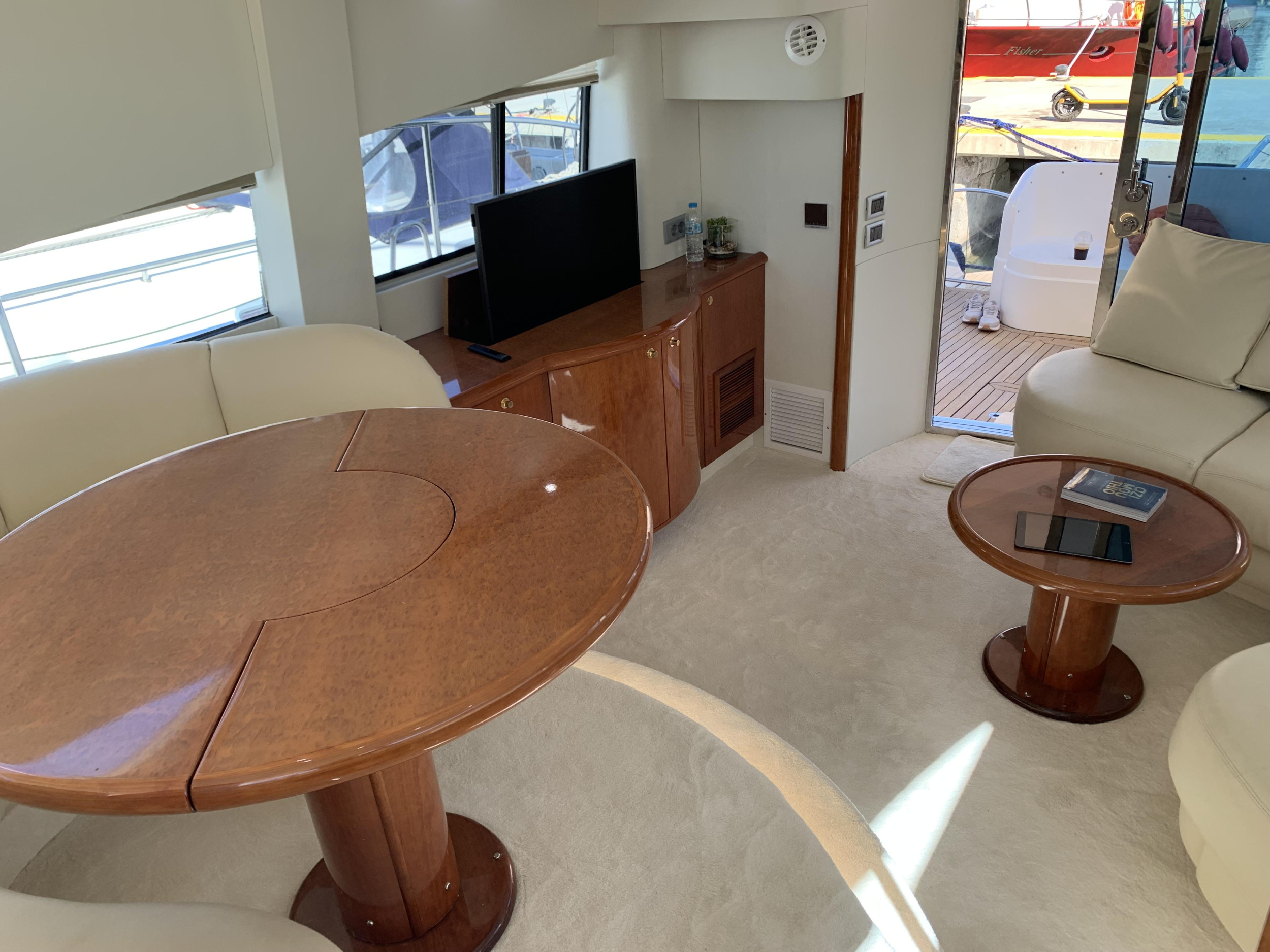 Photo #18 - Fairline Squadron 52 (Bliss) in Athens - 20876