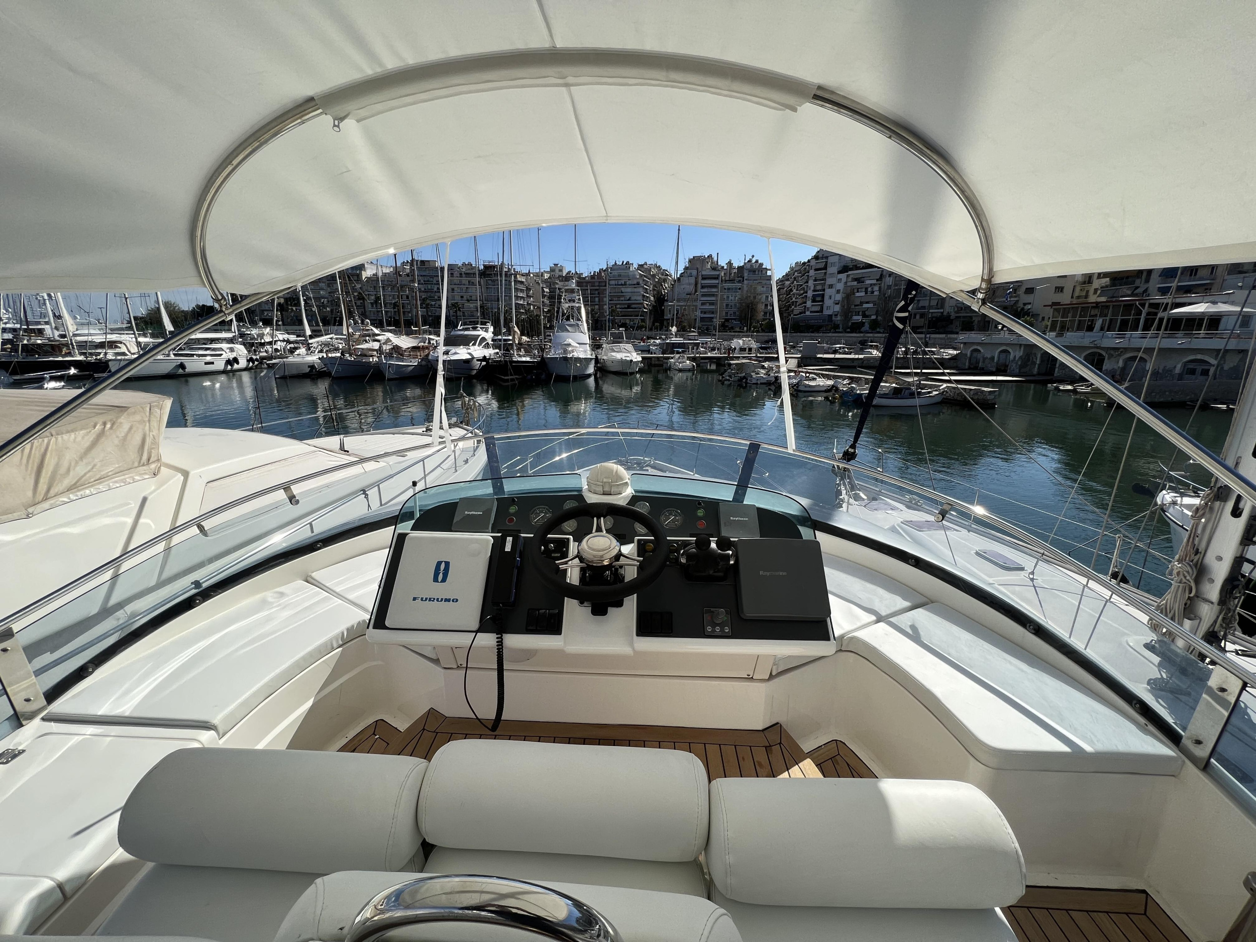 Photo #26 - Fairline Squadron 52 (Bliss) in Athens - 20876