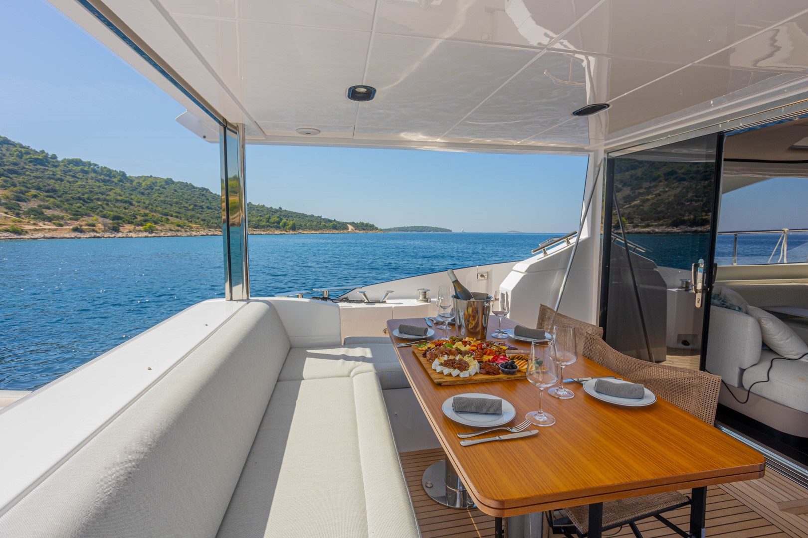 Photo #50 - Azimut 60 (GENESIS) in Primosten - 20909