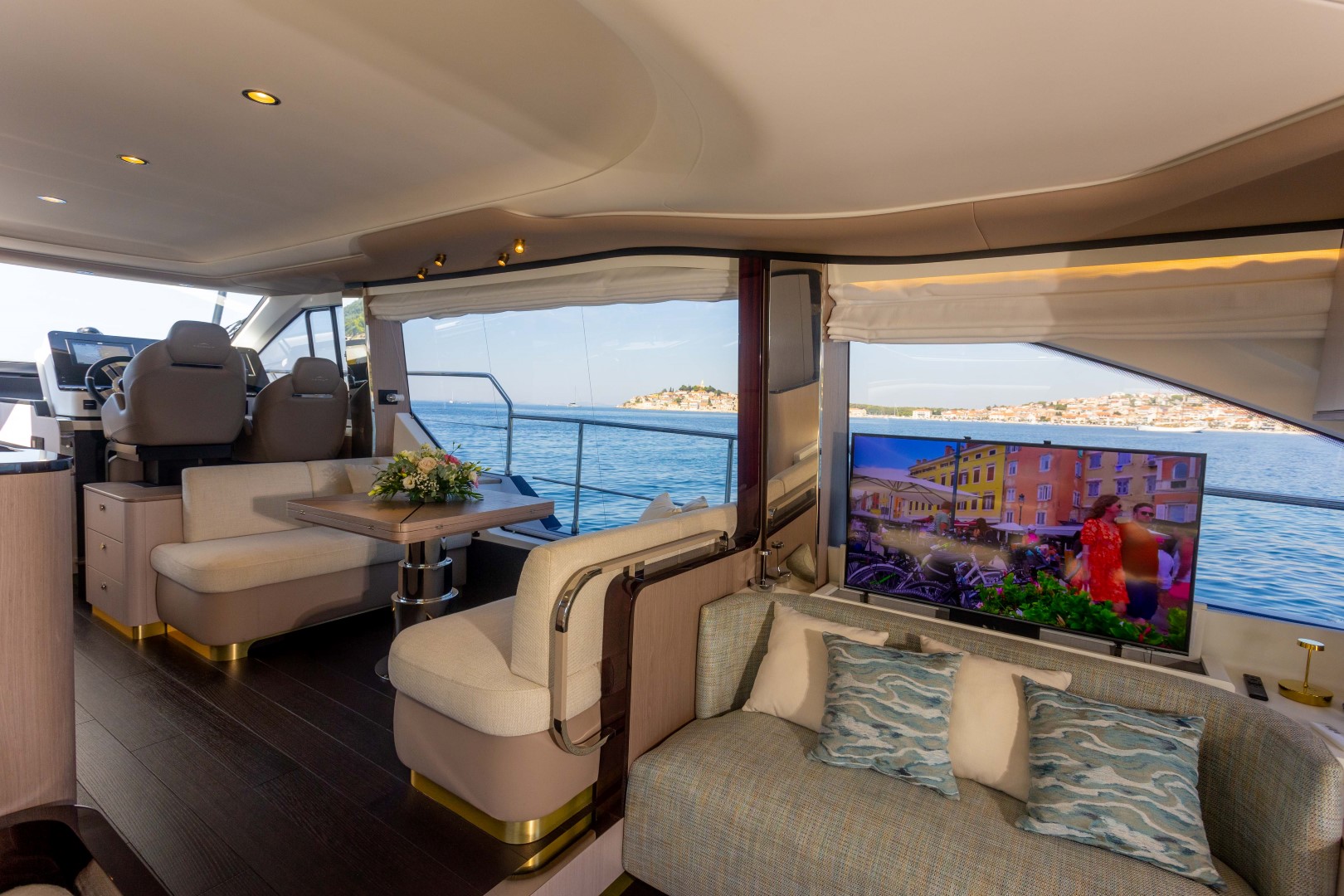 Photo #29 - Azimut 60 (GENESIS) in Primosten - 20909