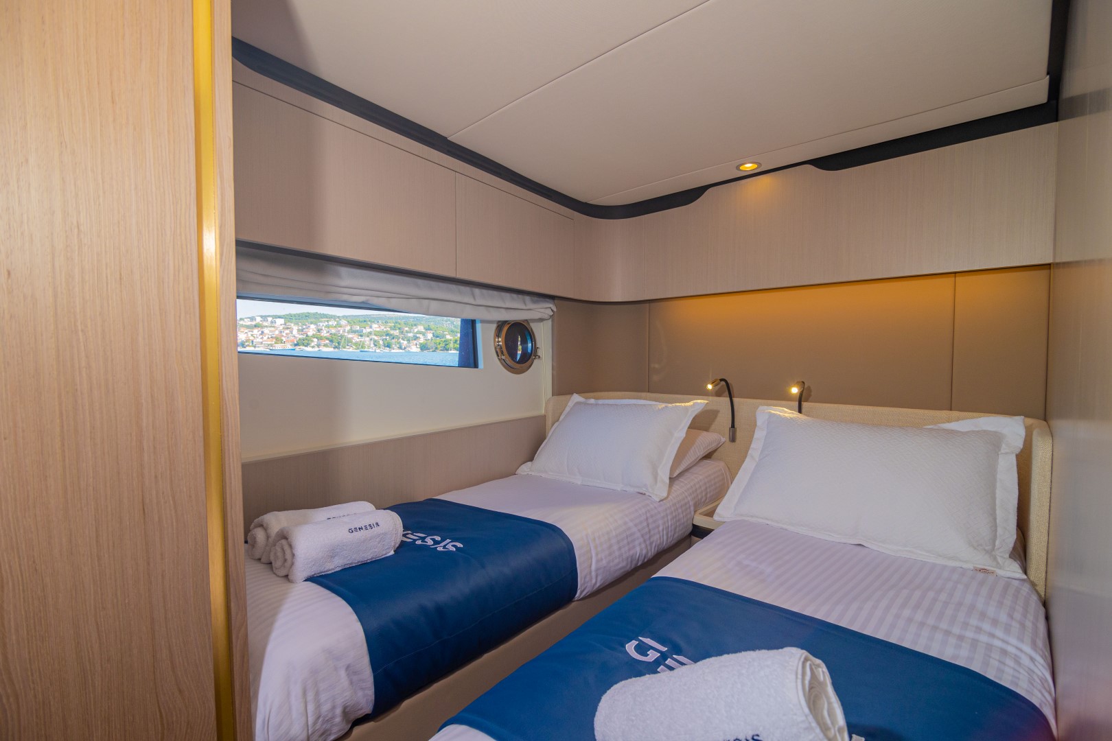 Photo #14 - Azimut 60 (GENESIS) in Primosten - 20909