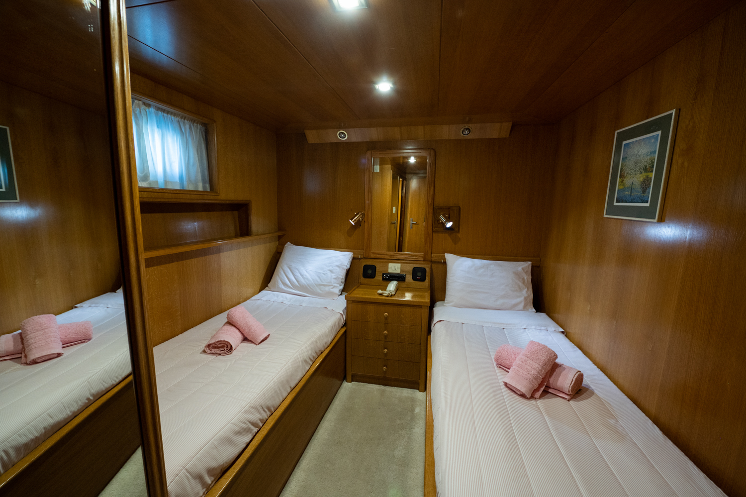 Photo #18 - Perama Shipyards 102 (Elena) en Atenas - 11092