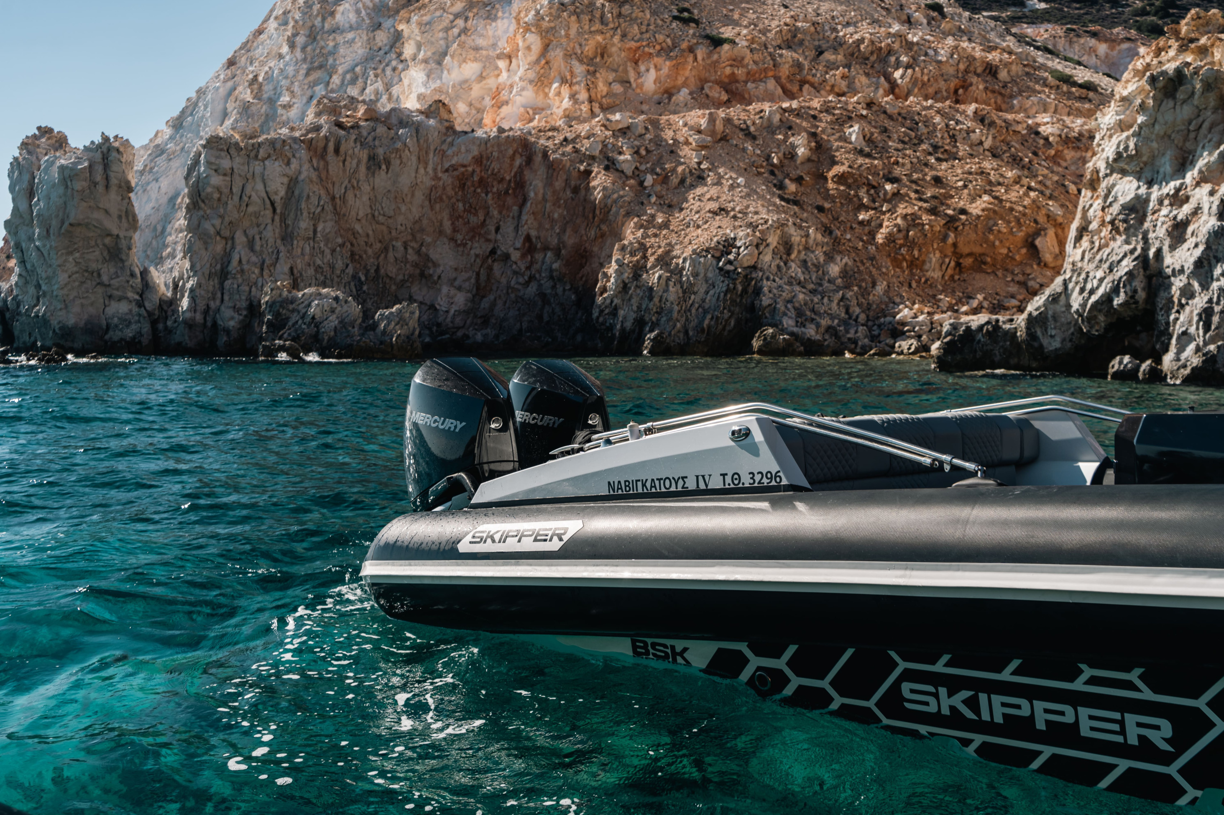 Photo #3 - Skipper-NC-100S-18 (Navigatus IV) en Milos - 19510
