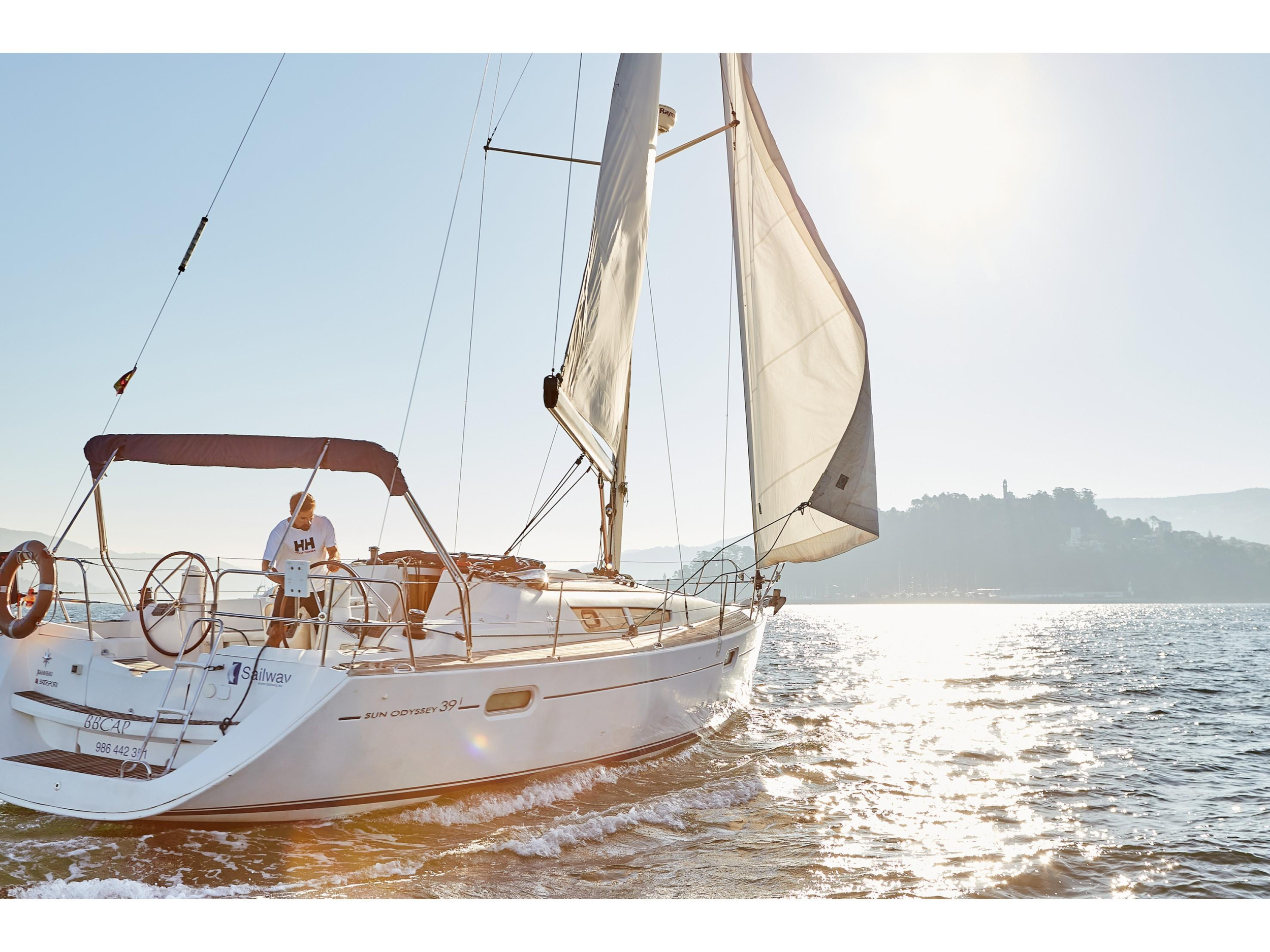 Photo #18 - Sun Odyssey 39i (BBCAP) in Vigo - 4234