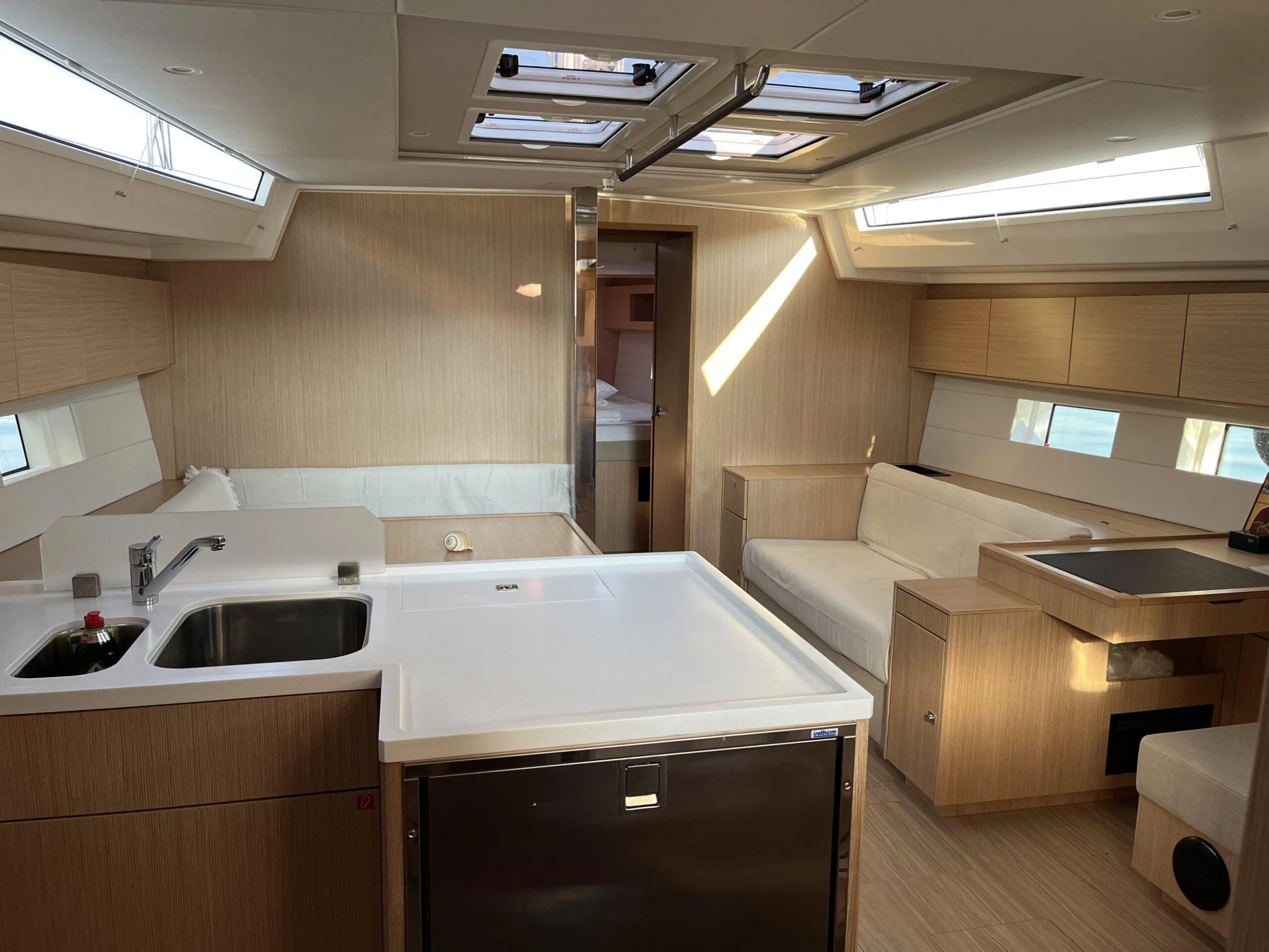 Bavaria C50 Style (Vela) Interior image - 2
