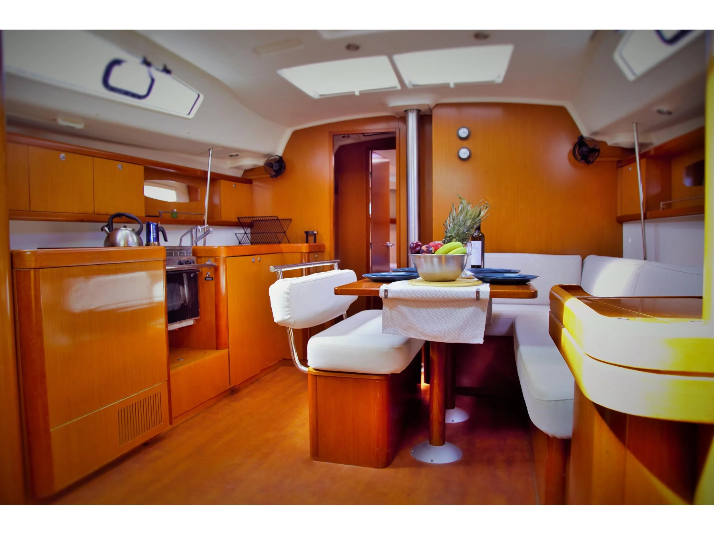 Oceanis 43 (Mojito) Interior image - 1
