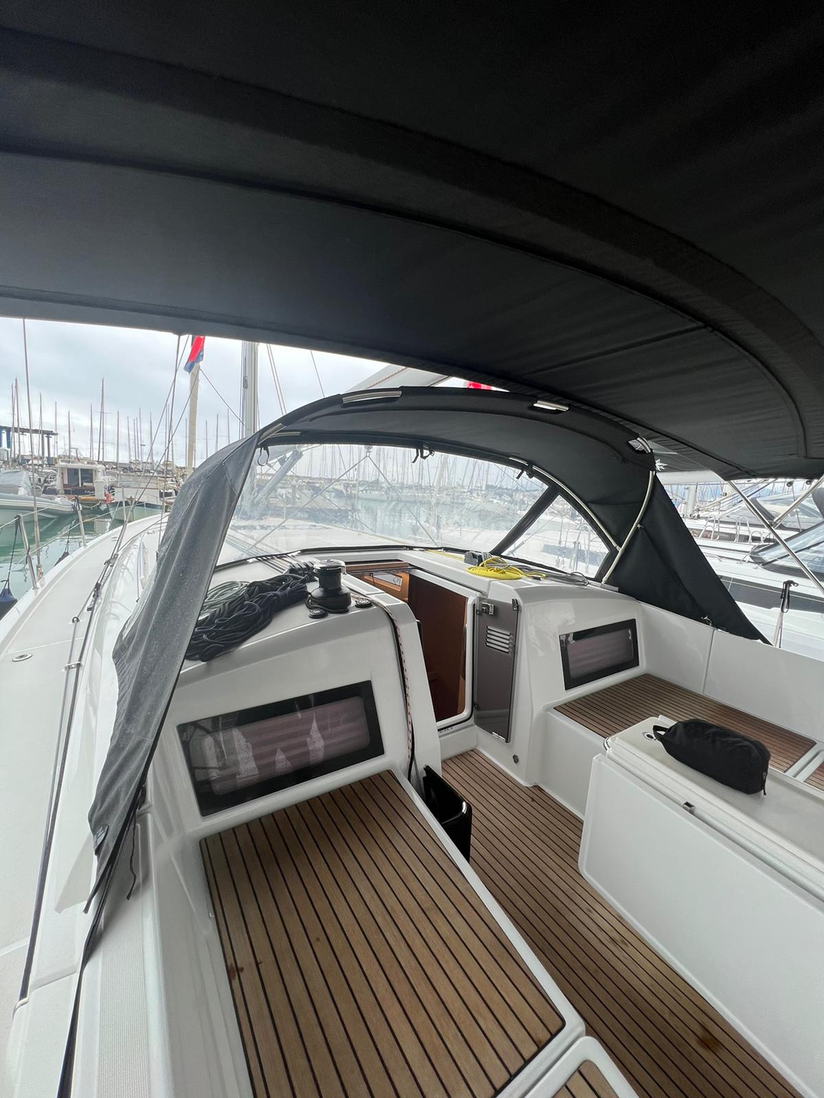Photo #7 - Sun Odyssey 490 (Rigel) en Salerno - 20171