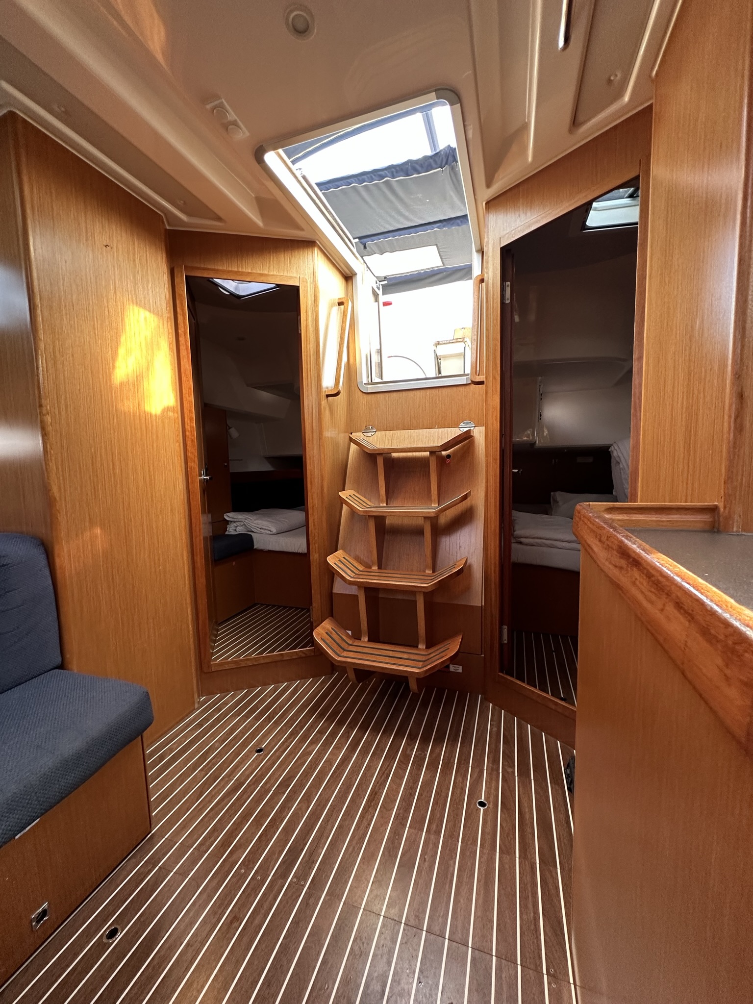 Photo #5 - Bavaria Cruiser 46 (Calisto) in Drage - 14222