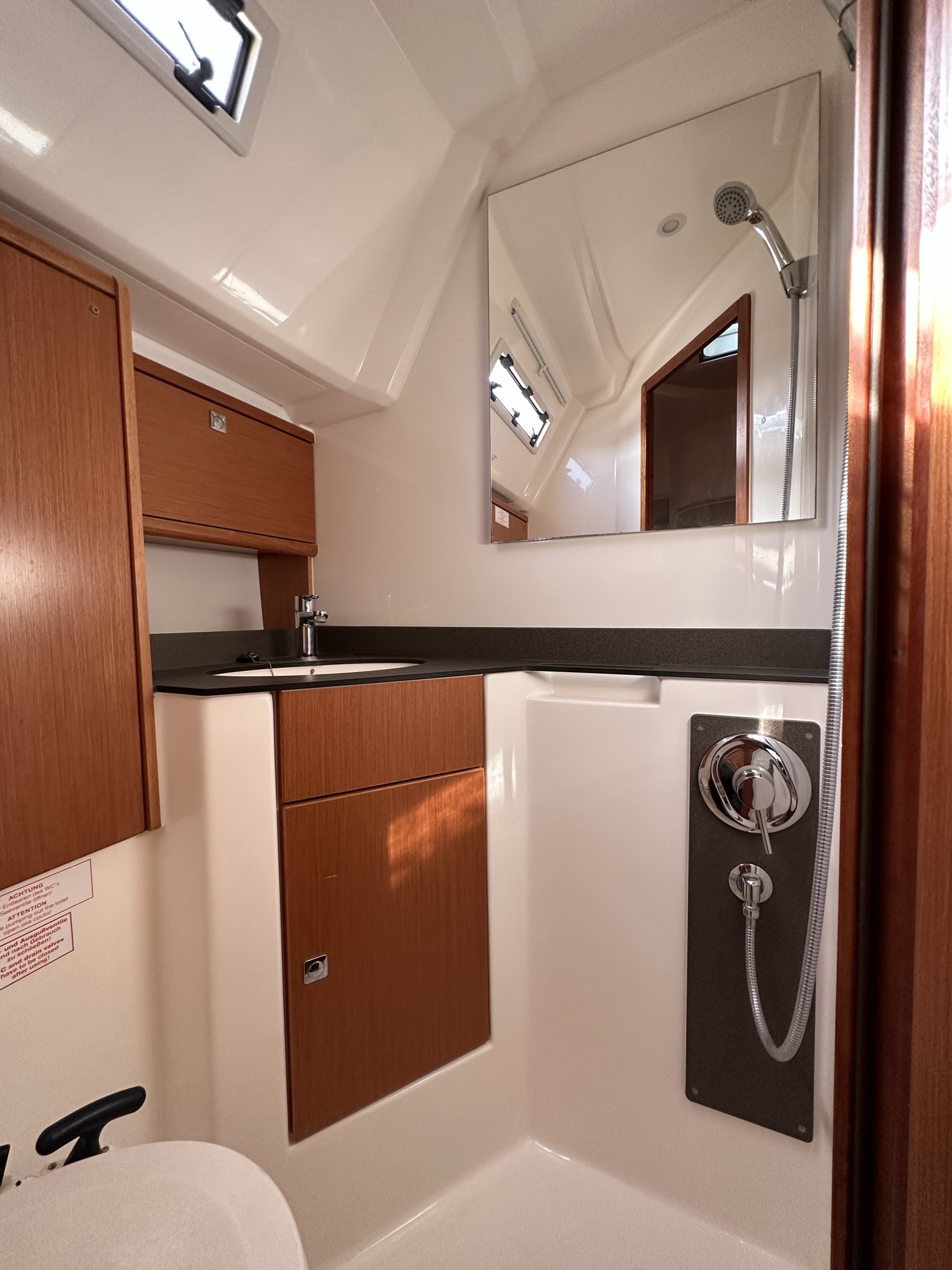 Photo #5 - Bavaria Cruiser 46 (Elara) in Drage - 14226