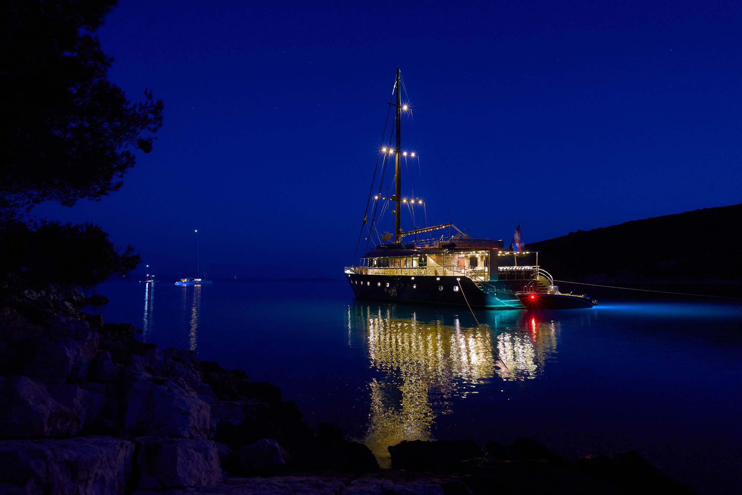 Photo #17 - Luxury Sailing Yacht Rara Avis (Rara Avis) en Split - 8692