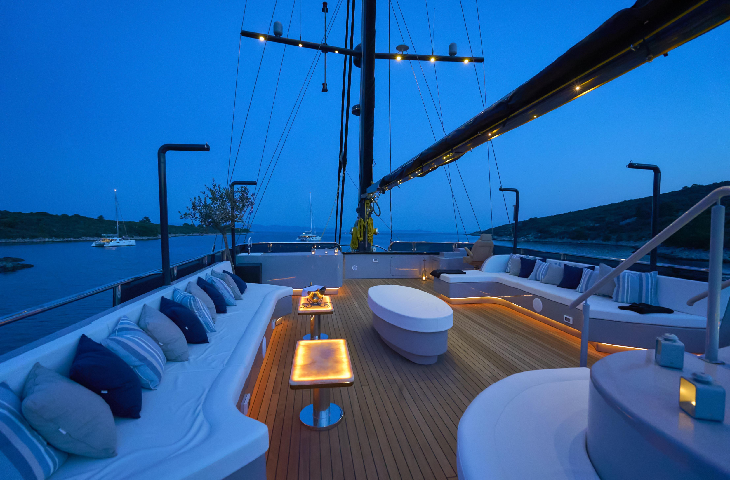 Photo #34 - Luxury Sailing Yacht Rara Avis (Rara Avis) en Split - 8692