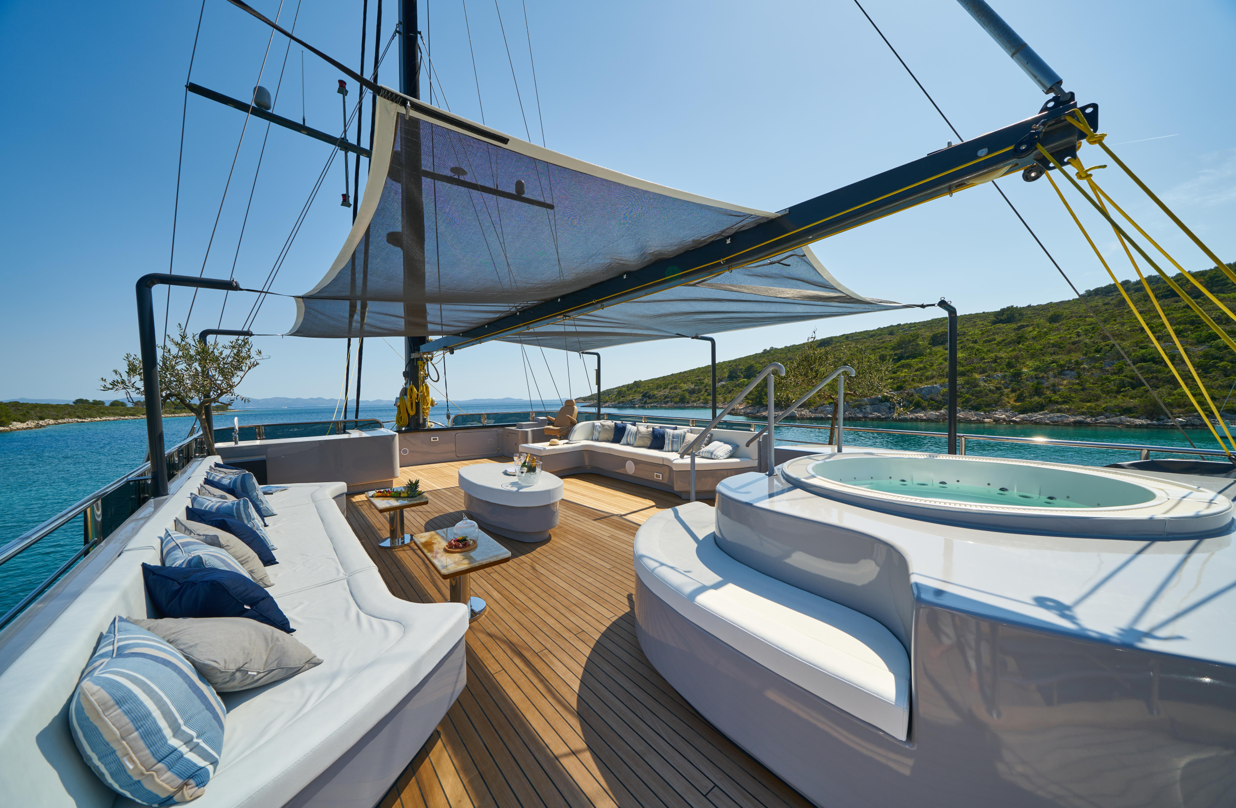 Photo #47 - Luxury Sailing Yacht Rara Avis (Rara Avis) en Split - 8692