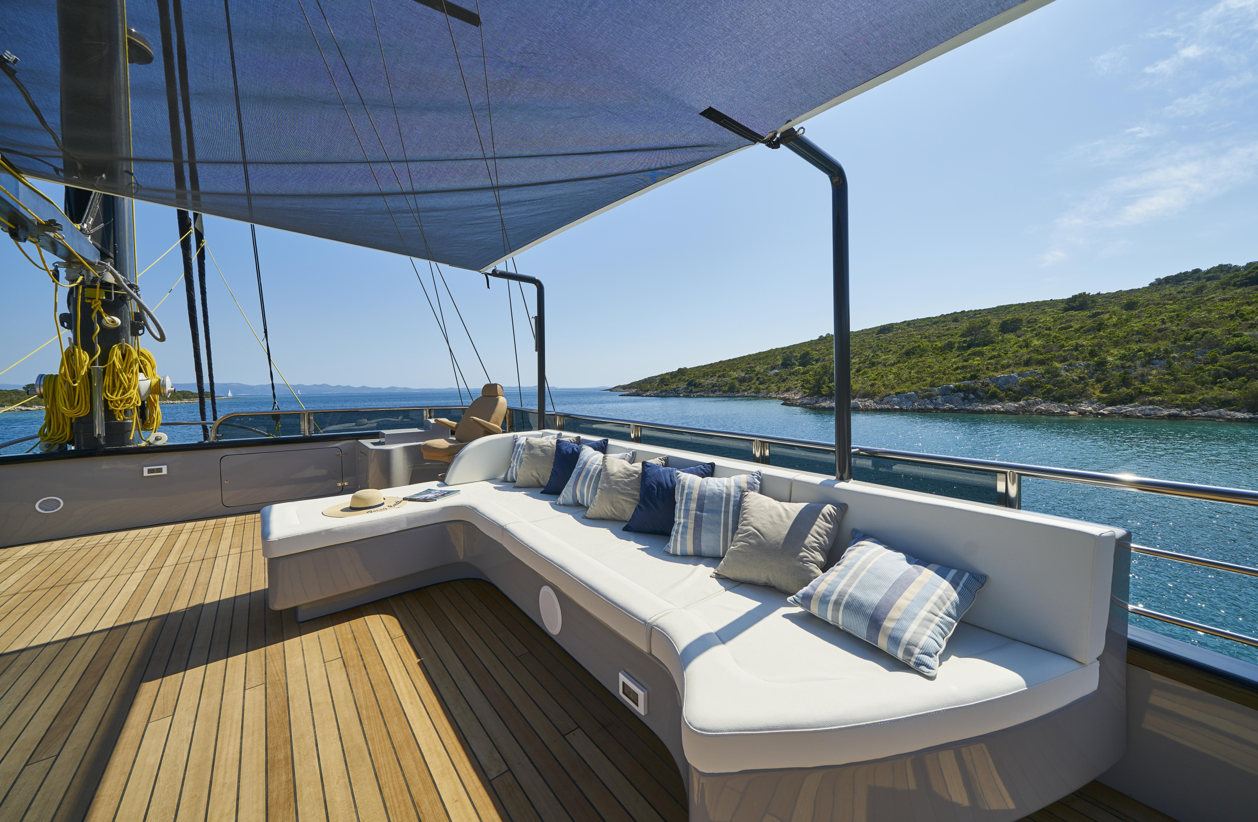 Photo #104 - Luxury Sailing Yacht Rara Avis (Rara Avis) en Split - 8692