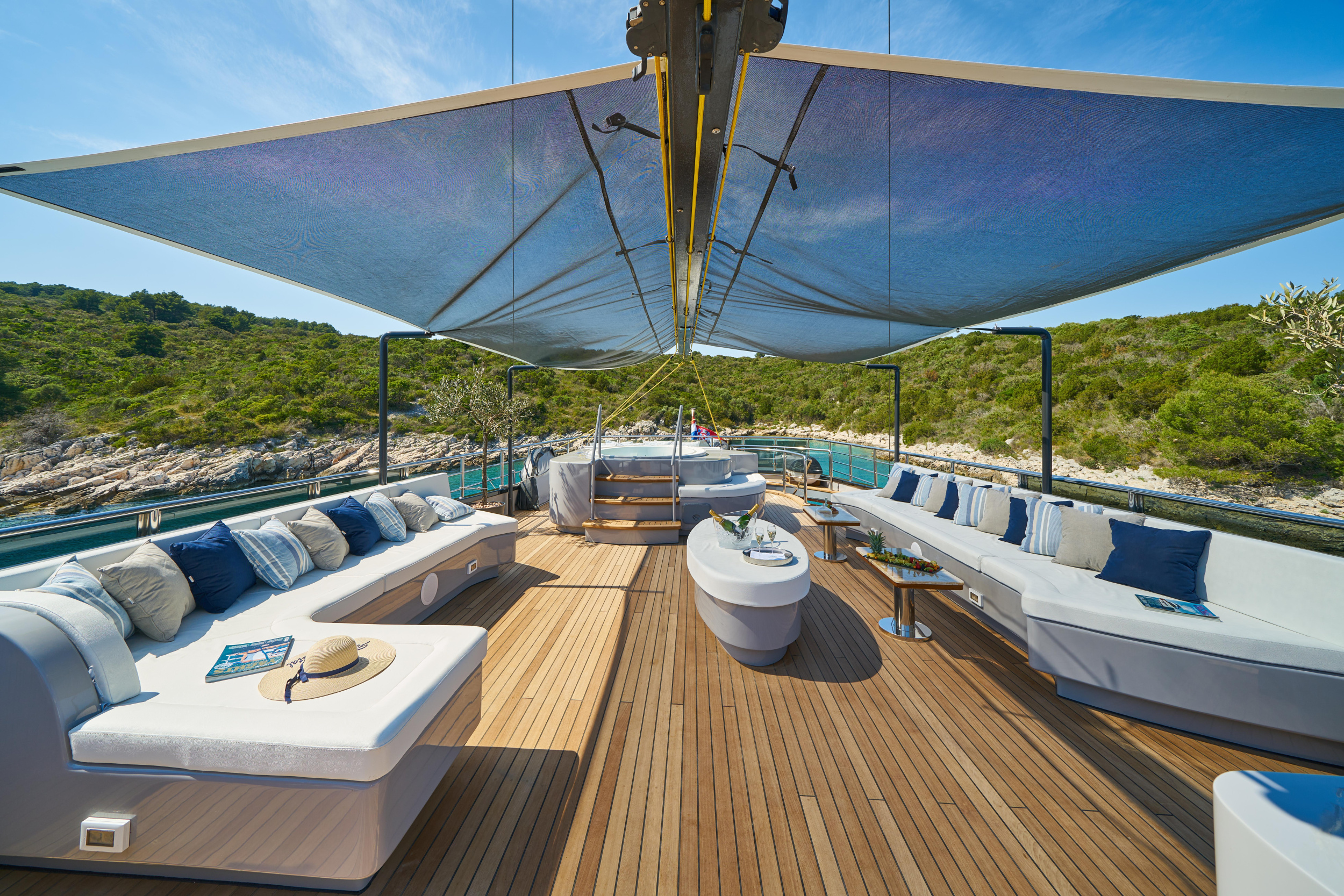 Photo #10 - Luxury Sailing Yacht Rara Avis (Rara Avis) en Split - 8692