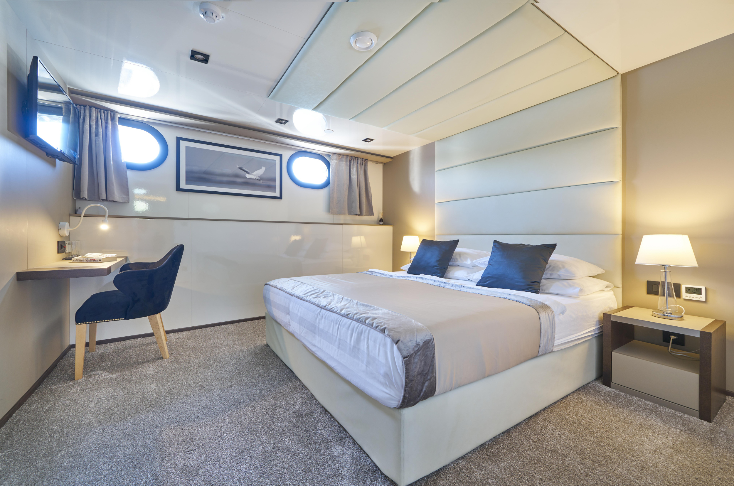 Photo #121 - Luxury Sailing Yacht Rara Avis (Rara Avis) en Split - 8692