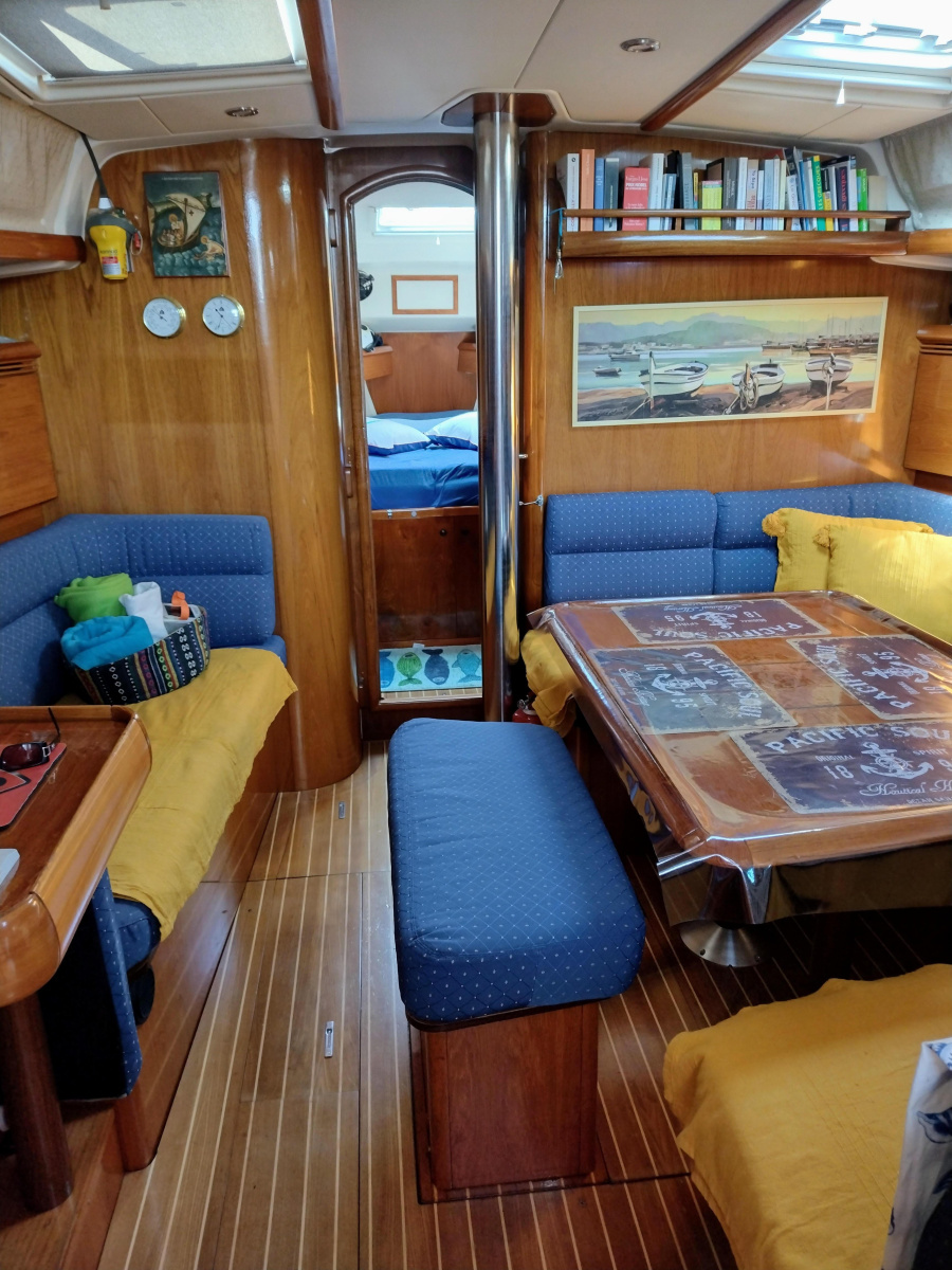 Photo #7 - Sun Odyssey 43 (Perle Noire) in Paros - 20960