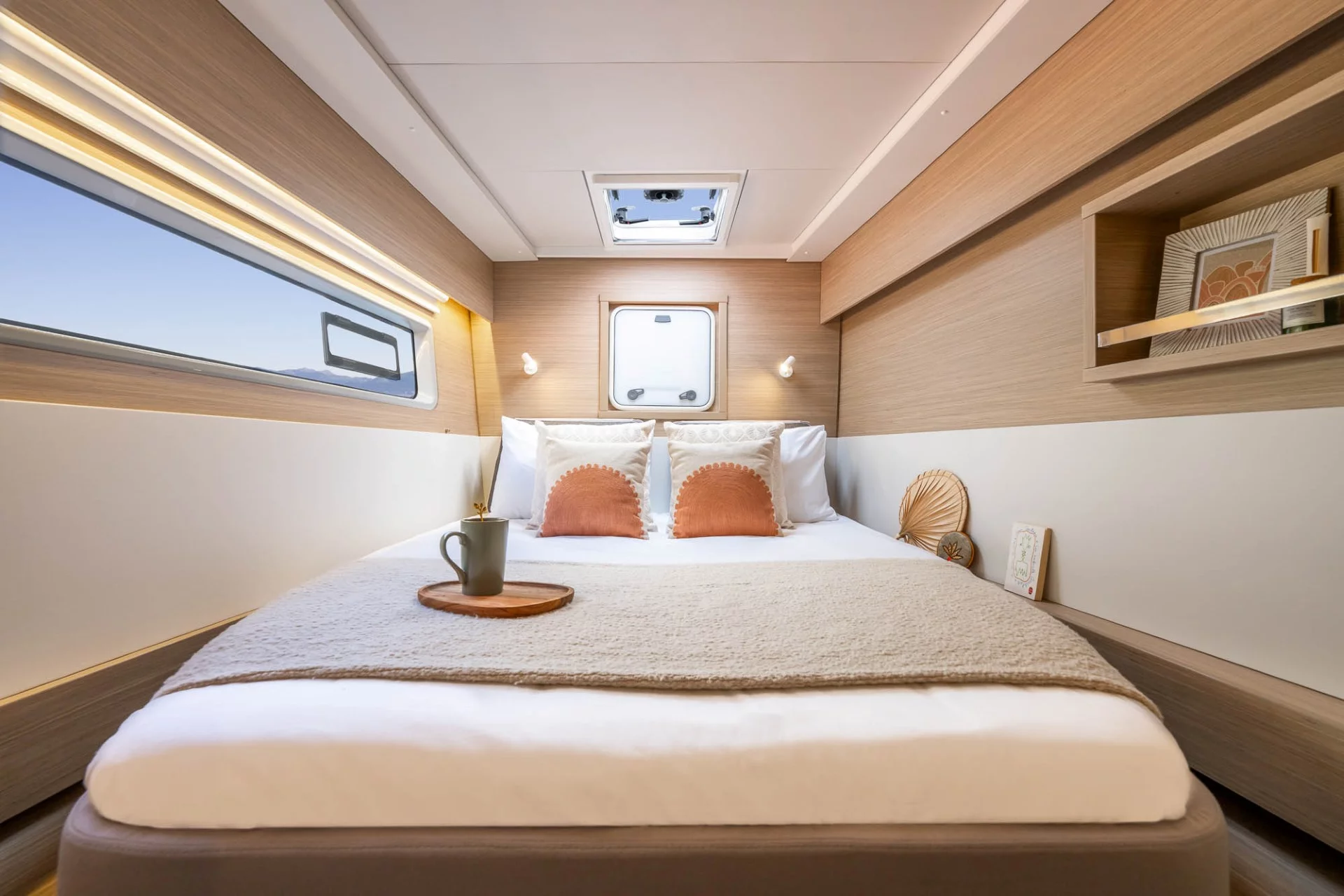 Lagoon 43 (WHITE PEARL)  - 20