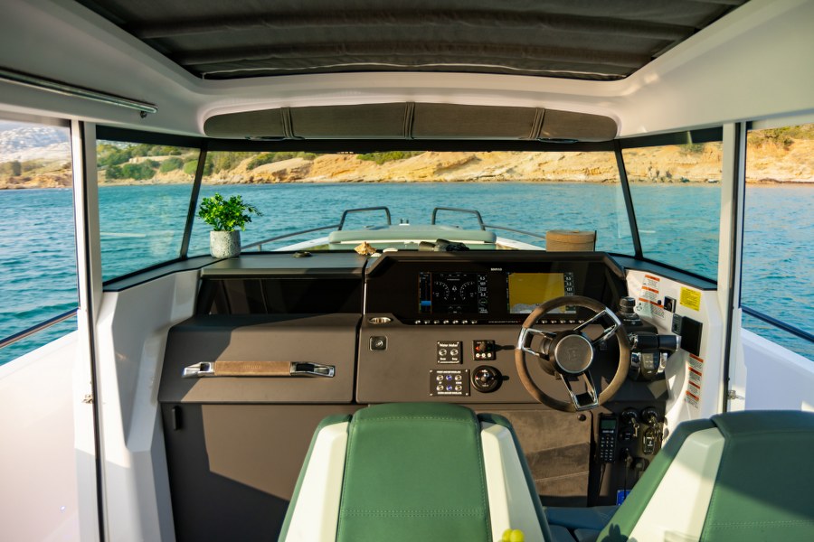 Photo #46 - Axopar 37 XC Cross Cabin (MY CHARACTER) in Kalyvia Thorikou - 19764