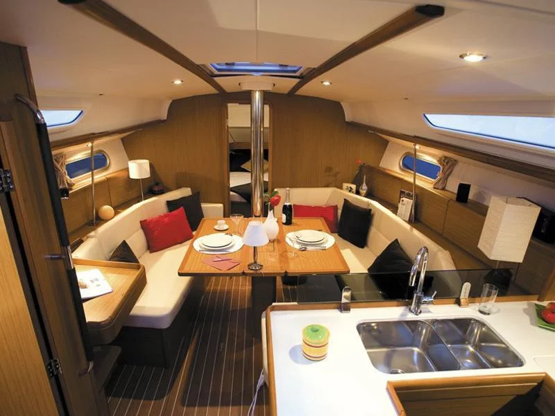 Sun Odyssey 39i (Cabiria) Interior image - 4