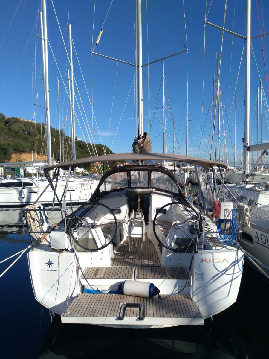 Photo #5 - Sun Odyssey 349 (Riga) in Portisco - 12449