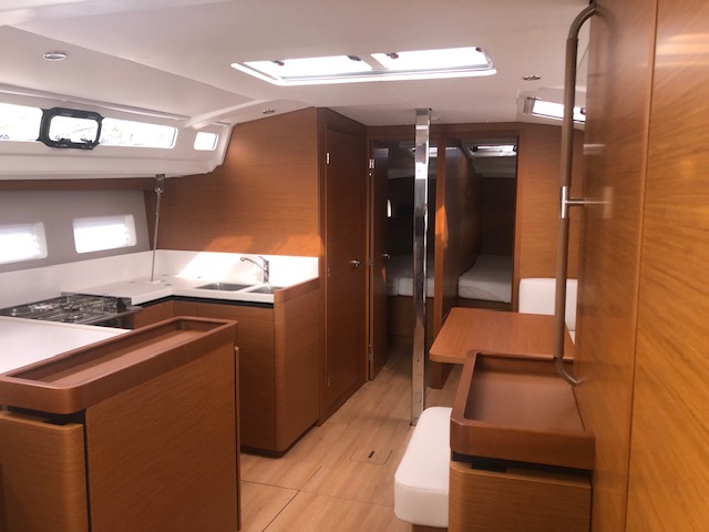 Photo #7 - Sun Odyssey 440 (Stardust) in Portisco - 21040