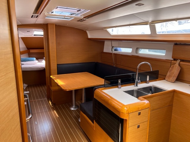 Photo #6 - Sun Odyssey 409 (Piedanlo II) in Portisco - 21041