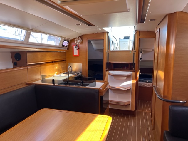 Photo #4 - Sun Odyssey 409 (Piedanlo II) in Portisco - 21041