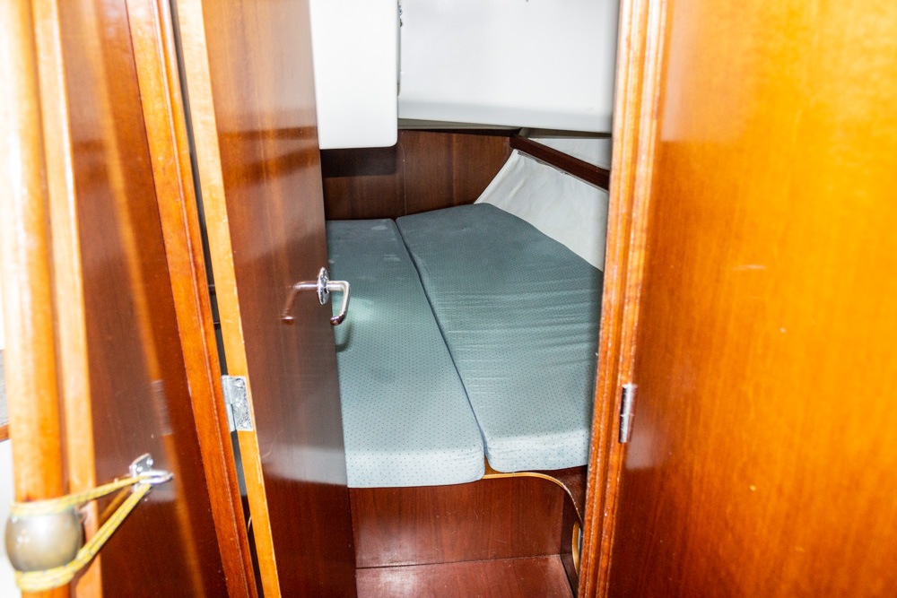 Photo #18 - Oceanis 381 (Kleio) in Volos - 20985
