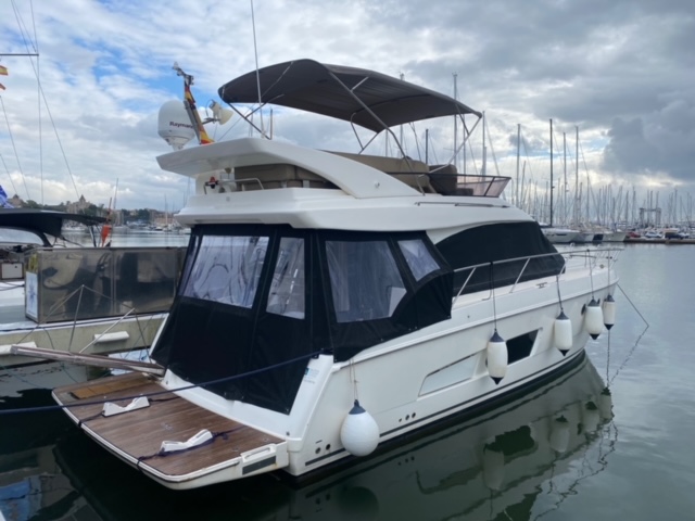 Photo #12 - Bavaria Virtess 420 Fly (Mia Sophie) en Palma - 20622