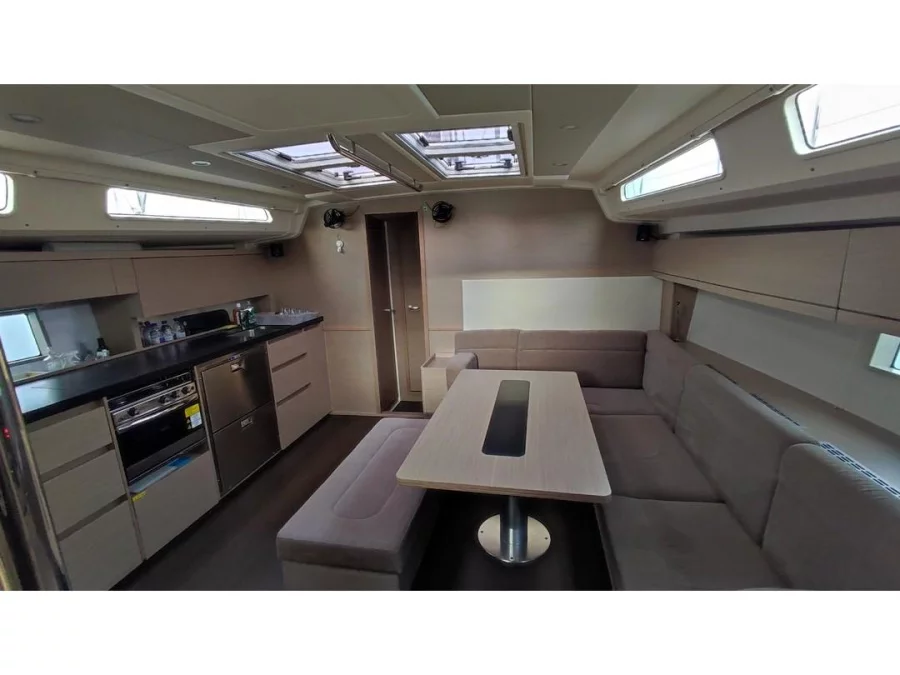 Hanse 508 with A/C, Generator and Watermaker (Planaria) Interior image - 4