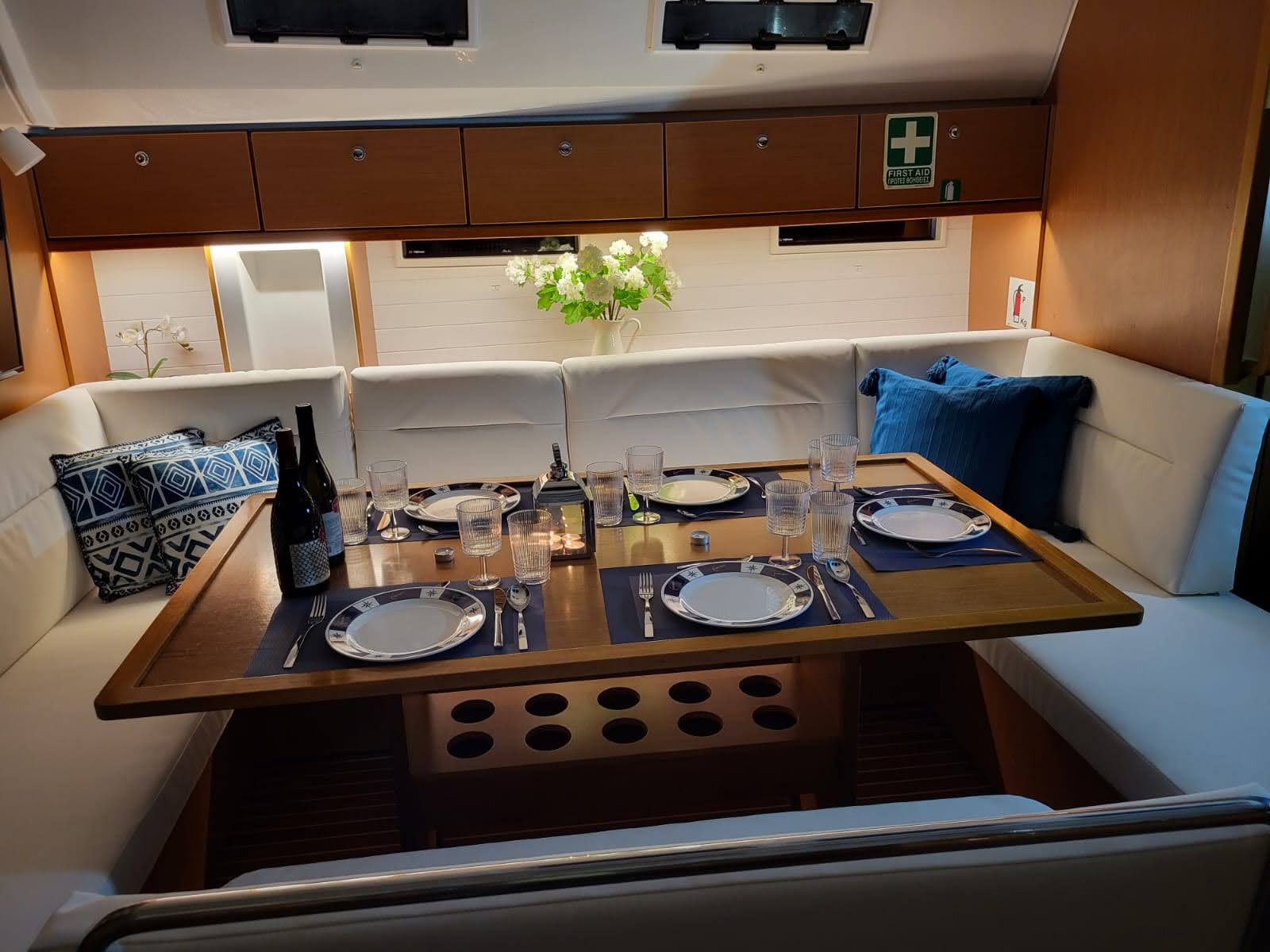 Photo #12 - Bavaria Cruiser 50 (Bela Vila) in Athen - 21172
