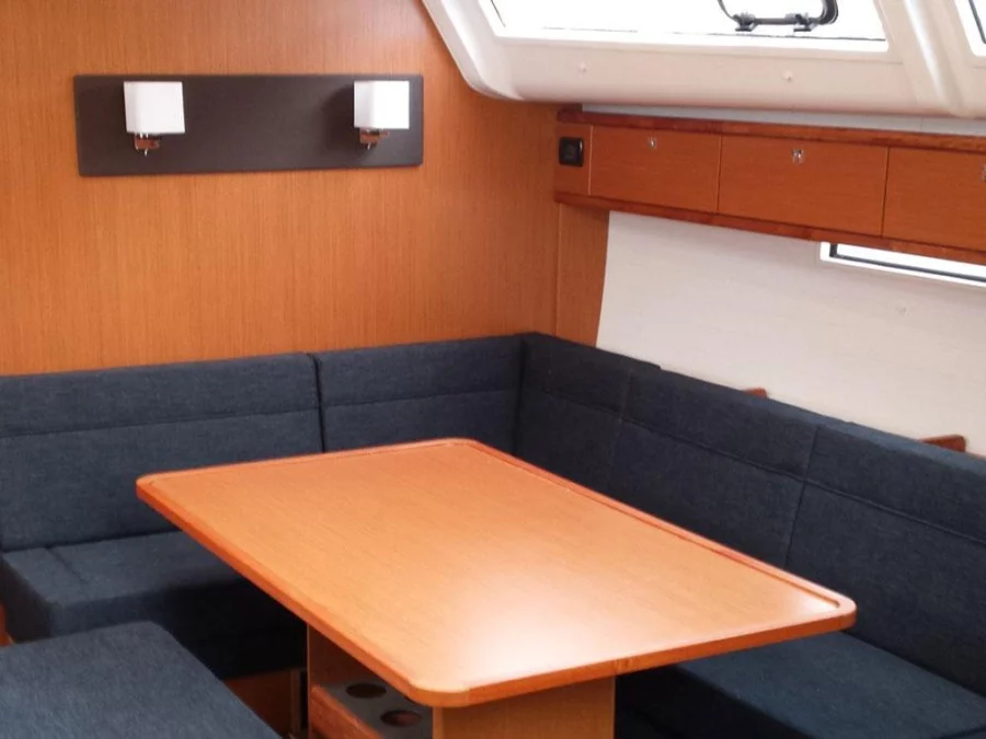 Bavaria 51 Cruiser (Nata) Interior image - 3