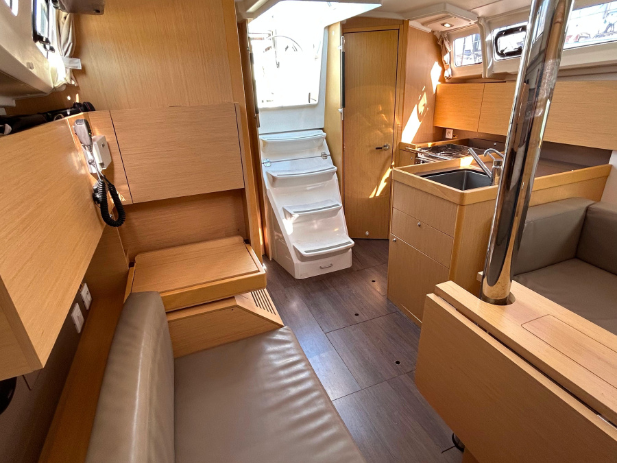 Photo #11 - Oceanis 35.1 (Altamarea) en Capo d'Orlando - 21127