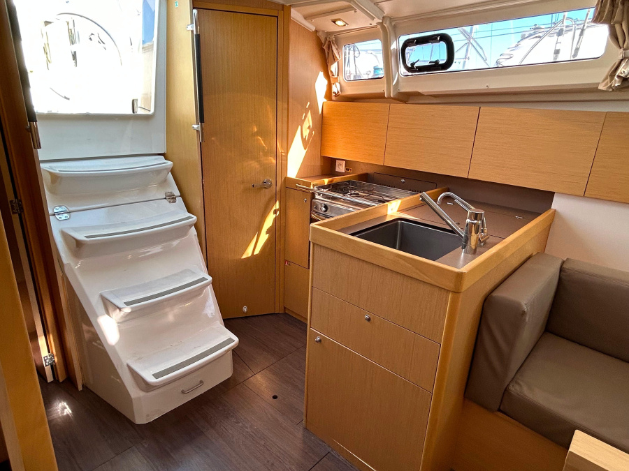 Photo #14 - Oceanis 35.1 (Altamarea) en Capo d'Orlando - 21127