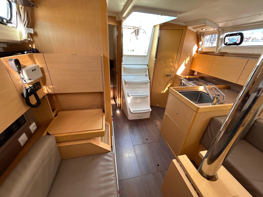 Photo #22 - Oceanis 35.1 (Altamarea) en Capo d'Orlando - 21127